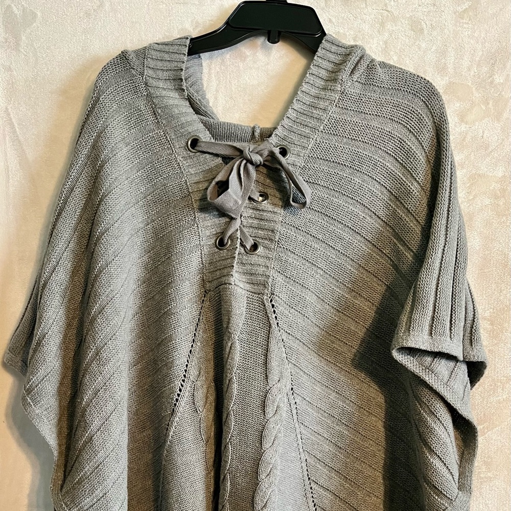 Motherhood Maternity Sweater Poncho